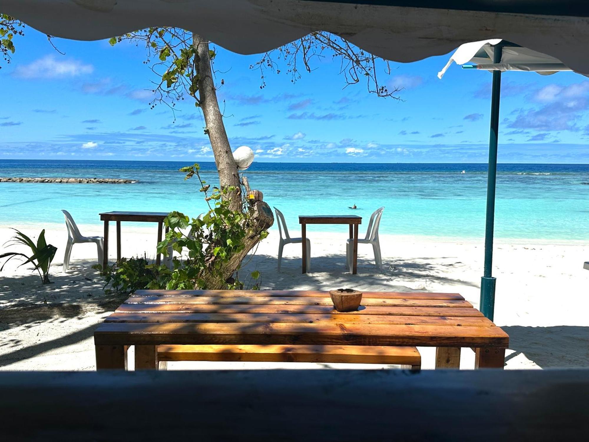 Bougainvillea Inn - Maldives Fulidu Exteriör bild